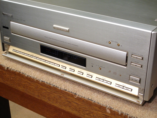 PIONEER パイオニア LDプレーヤー CLD-959 CLD-959 PIONEER - 中古オーディオ 高価買取・販売 ハイファイ堂