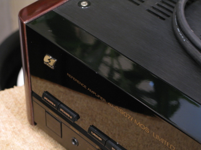 AU-α907i MOS LIMITED SANSUI - 中古オーディオ 高価買取・販売