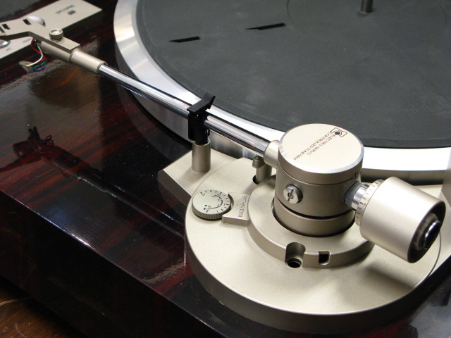 Victor ビクター/レコードプレーヤー/QL-Y44F/07113941/ピュアオーディオ/Cランク/20【中古】 Victor ビクター/レコードプレーヤー/QL-Y44F/07113941/ピュア