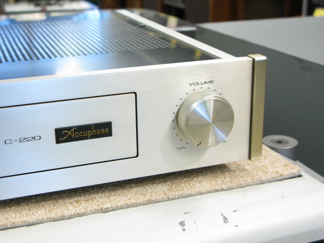 C-220 ACCUPHASE - 中古オーディオ 高価買取・販売 ハイファイ堂