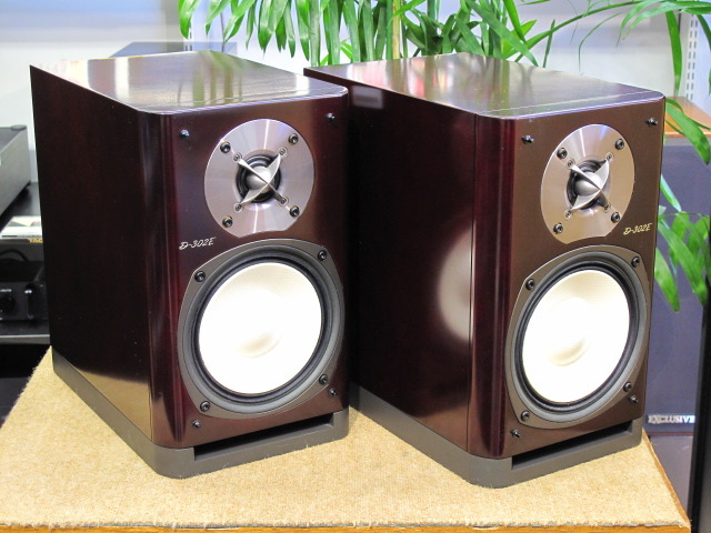 D-302E ONKYO - HiFi-Do McIntosh/JBL/audio-technica/Jeff Rowland
