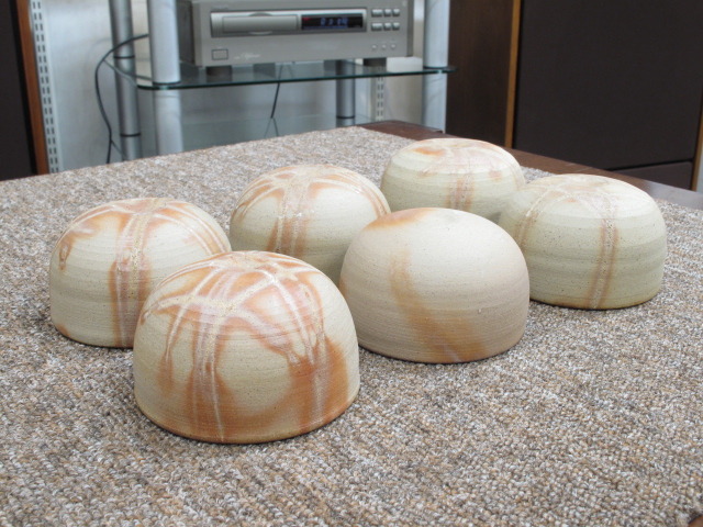 【入手困難】長谷弘工業 備前焼 インシュレーター 緋襷（ヒダスキ）4個セット 備前焼インシュレーター「緋襷（ヒダスキ）」 長谷弘工業 - HiFi-Do