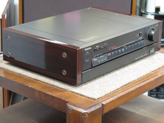Technics SU-A200ステレオコントロールアンプ 1986 Technics SU-A200&SE-A100 - YouTube