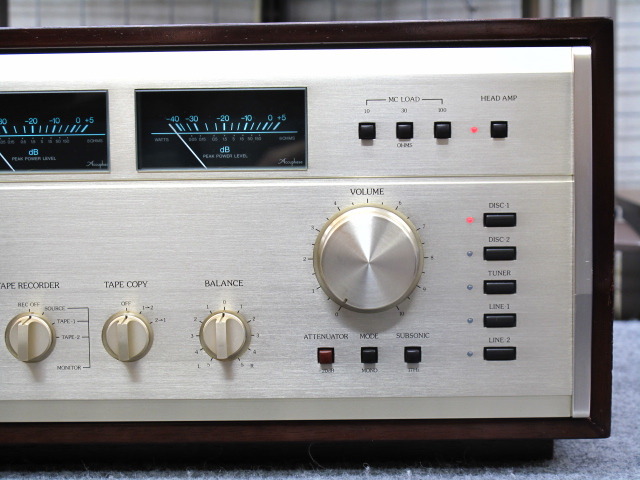 E-303X Accuphase - HiFi-Do McIntosh/JBL/audio-technica/Jeff