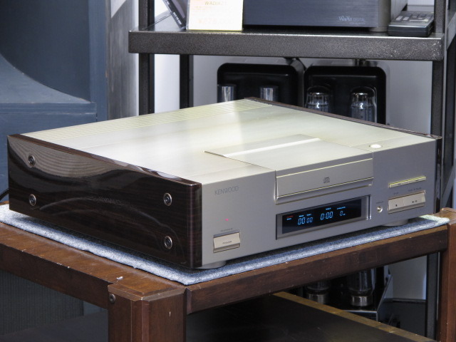 KENWOOD ケンウッド/CDプレーヤー/L-D1/40600024/Bランク/88【中古】 KENWOOD ケンウッド/CDプレーヤー/L-D1/40600024/Bランク/88