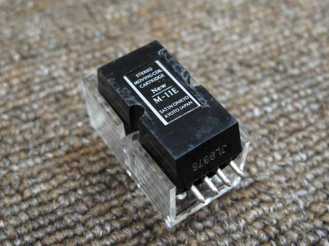 New M-11E SATIN - 中古オーディオ 高価買取・販売 ハイファイ堂