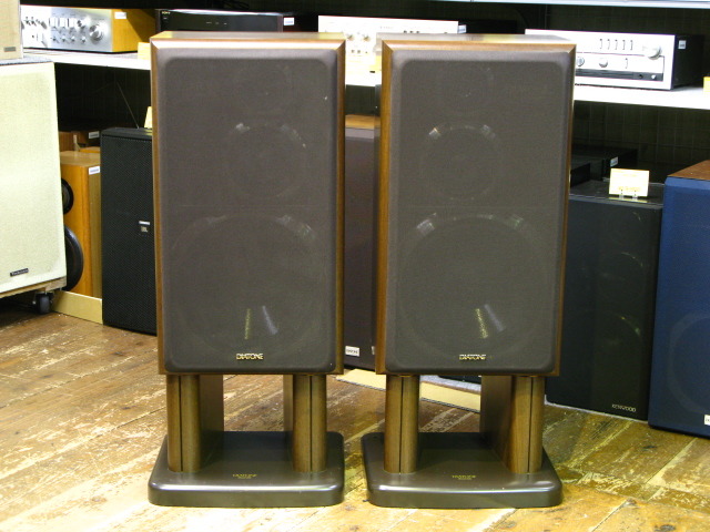 ヒ*ロ様 DIATONE ダイヤトーン DS-77HR用 スタンド DK-77X DIATONE DS-77HRX(WN/BK)の仕様 ダイヤトーン