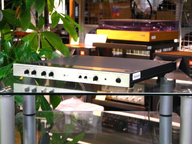 アンプ LUXMAN 5F70 DC Stereo Tone Control Amp アンプ LUXMAN 5F70