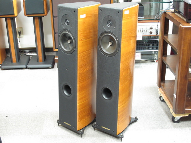 CONCERTO DOMUS Sonus Faber - HiFi-Do McIntosh/JBL/audio-technica