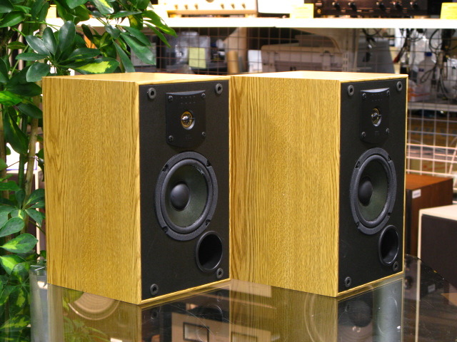 J520M JBL - HiFi-Do McIntosh/JBL/audio-technica/Jeff Rowland/Accuphase