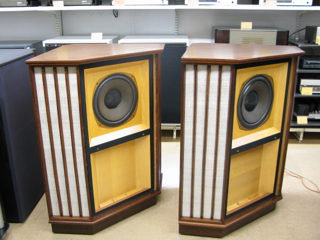 TANNOY 15インチ用 ウレタンエッジ 　≪純正同等タイプ≫ TANNOY 15インチ用 ウレタンエッジ ≪純正同等タイプ≫