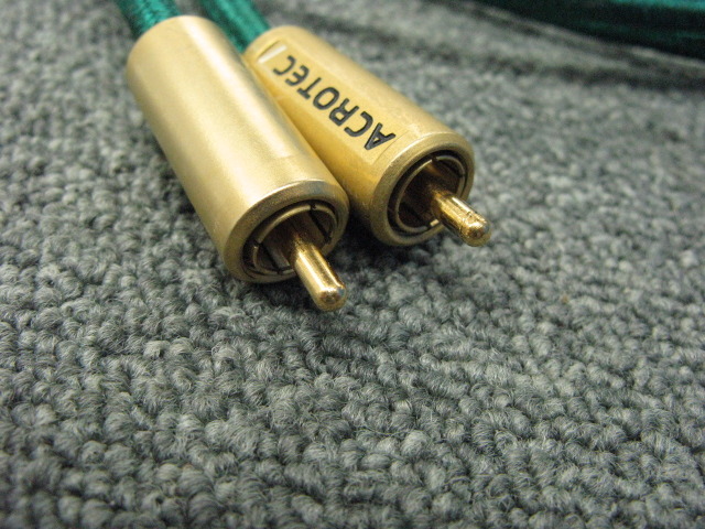 acrotec rcaケーブル 2本　6N-A2040 acrotec rcaケーブル 2本 6N-A2040