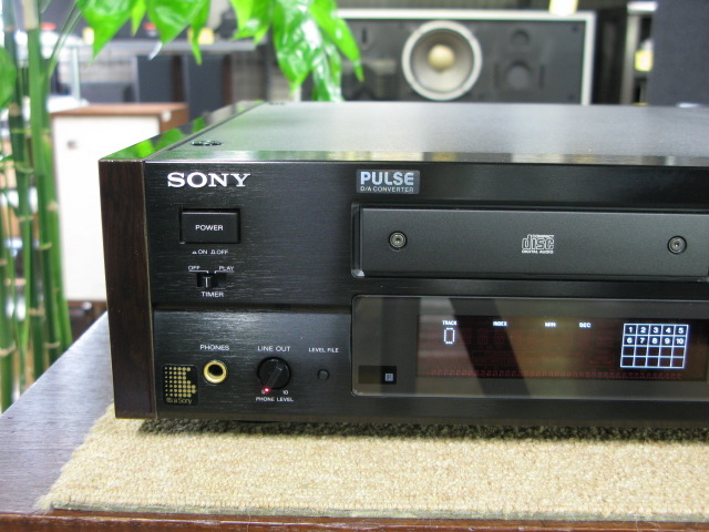 CDプレイヤー　SONY CDP-X555ES【動作確認済】 SONY CDP-X555ES JUNK （笑 - 昔のオーディオはいいよなぁ
