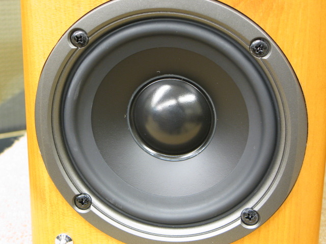 【オーディオ銘機賞を受賞】 KENWOOD LS-K701 小型スピーカー 1組 LS-K701 KENWOOD - 中古オーディオ 高価買取・販売 ハイファイ堂