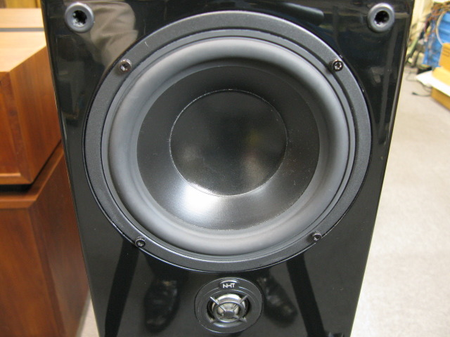 studio maker speaker price