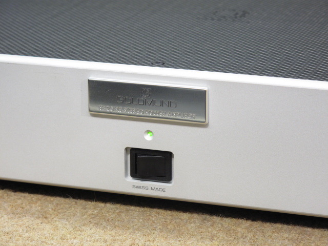 Amplificateur de puissance Goldmund Mimesis Sr M2.3Me magnifiquement
