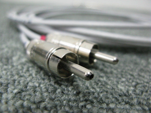 RCAケーブル/1.5m HUBER+SUHNER - 中古オーディオ 高価買取・販売
