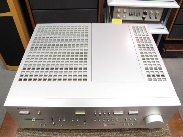 ■【定価︰￥245,000・1979年】YAMAHA A-9 プリメインアンプ □【定価︰￥245,000・1979年】YAMAHA A-9 プリメインアンプ