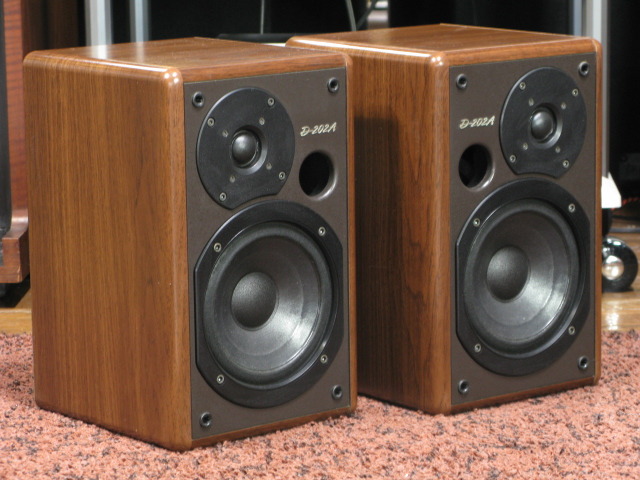 D-202A ONKYO - HiFi-Do McIntosh/JBL/audio-technica/Jeff Rowland