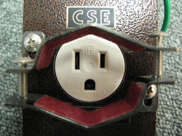 CSE シーエスイー CON-IV オーディオグレード 壁用コンセント・プラグ ヨドバシ.com - CSE シーエスイー 壁用コンセント・プラグ CON-4