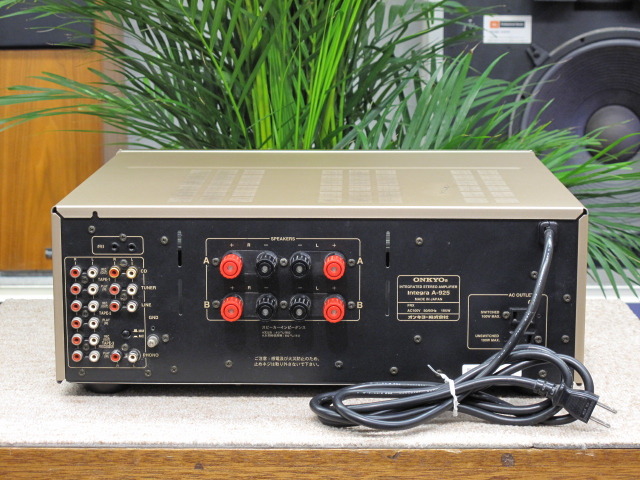 人気定番，豊富な 無帰還アンプ ONKYO Integra A-925