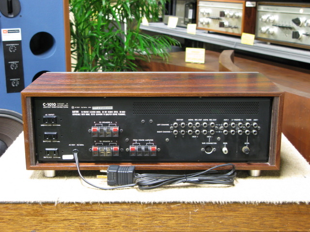 LUXMAN ◇ ラックス ステレオプリアンプ C-1010 コントロールアンプ