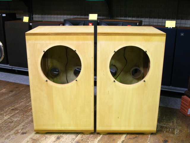自作エンクロージャ+タンノイCP5ユニットペア 自作エンクロージャ+