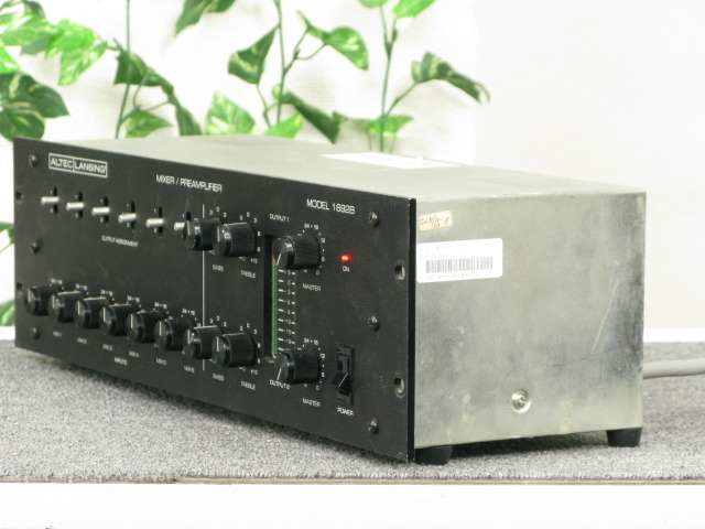 Altec 1692B (ミキサー/マイクプリアンプ) Altec 1692B (ミキサー/マイクプリアンプ)