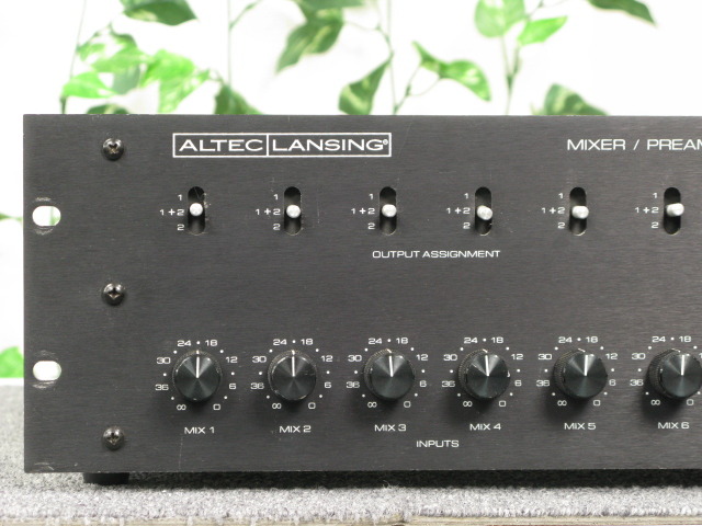 Altec 1692B (ミキサー/マイクプリアンプ) Altec 1692B (ミキサー/マイクプリアンプ)
