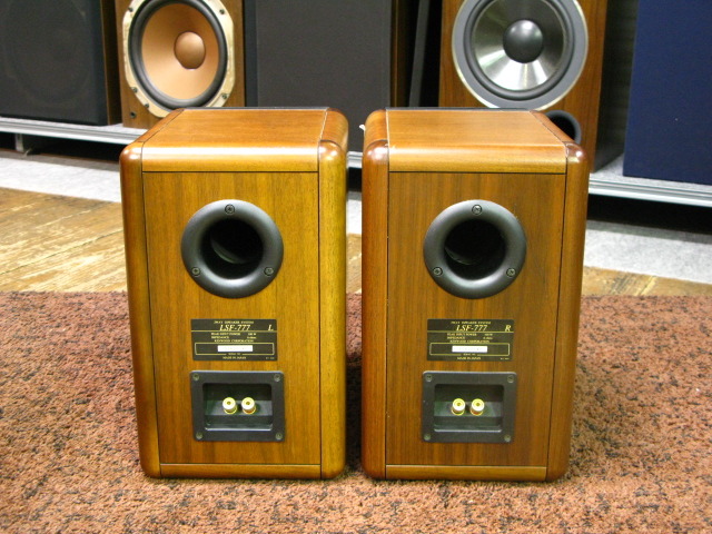 KENWOOD ケンウッド　LSF-777 スピーカー ウッド仕上げ KENWOOD ケンウッド LSF-777 2wayスピーカー ペアの買取実績 | 大阪