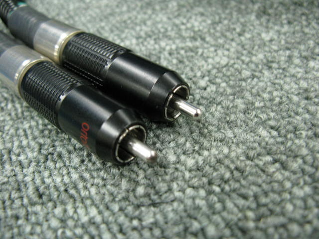 ortofon Reference 7NX RCA 1m ペア ortofon Reference 7NX (1.0mペア) RCAケーブル @34109 / 中古
