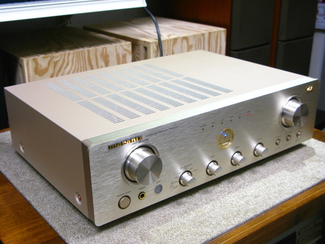 Marantz PM-8100SAプリメインアンプ シルバー Amazon.co.jp: marantz マランツ PM8100SA シルバーゴールド