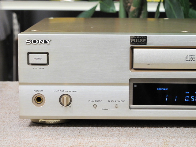 SONY ソニー CDプレーヤー CDP-777ESJ リモコン付き □ 65759-18