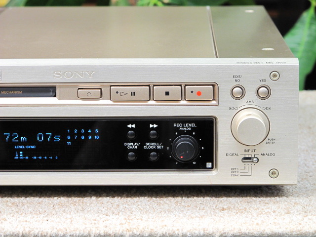動作保証有 SONY ソニー MDS-J3000 コンパクト MDレコーダー SONY ソニー MDS-J3000 コンパクト MDレコーダー（動作保証有