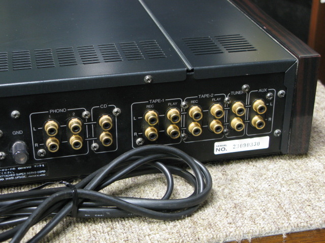 Integra F-306RS ステレオプリアンプ ONKYO c.jpg
