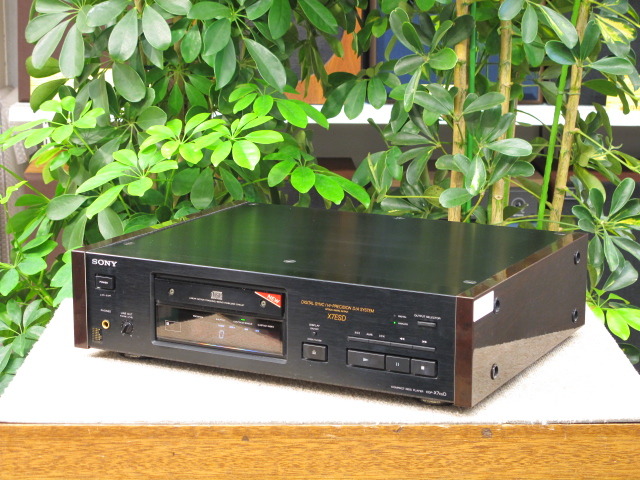 CDP-X7ESD SONY - HiFi-Do McIntosh/JBL/audio-technica/Jeff Rowland