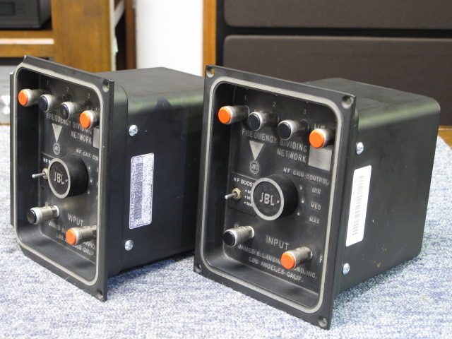 3110A JBL - HiFi-Do McIntosh/JBL/audio-technica/Jeff Rowland/Accuphase