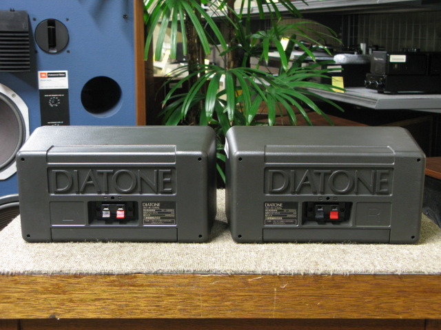◆秋の大感謝祭!! DIATONE DS-103V スピーカー m0a286 ◇秋の大感謝祭!! DIATONE DS-103V スピーカー m0a286