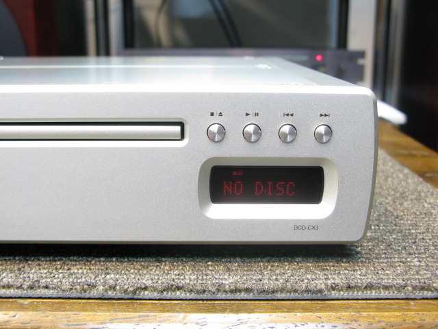DENON DCD-CX3 CDプレイヤー 通電ジャンク A0799