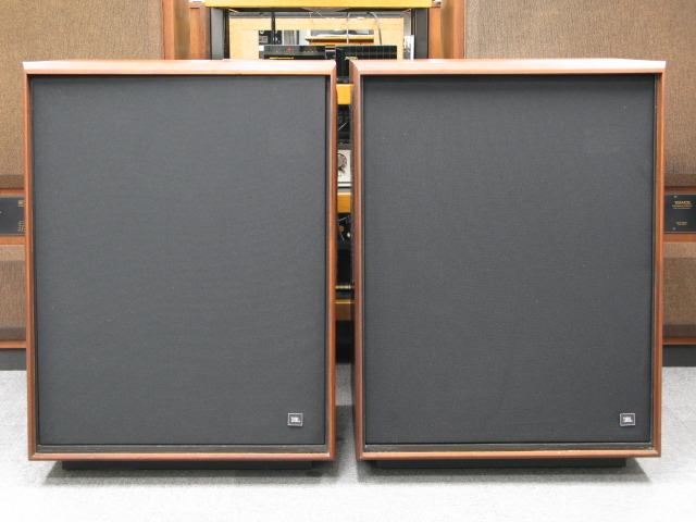 1本の値段　JBL L200B 　アルニコのウーハー136A ドライバーLE85　スタジオモニター4331の民生用モデル セーム革エッジ交換 接点みがきメンテナンス済　引取可能　配達も出来ます L200B JBL - 中古オーディオ 高価買取・販売 ハイファイ堂