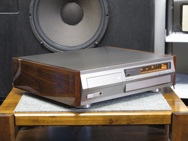 CDX-2020 YAMAHA - HiFi-Do McIntosh/JBL/audio-technica/Jeff Rowland 