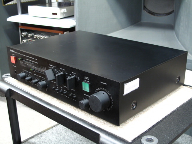 Yamaha C-6 プリアンプ Yamaha C-6 Stereo Control Amplifier Rare Black Used Serviced