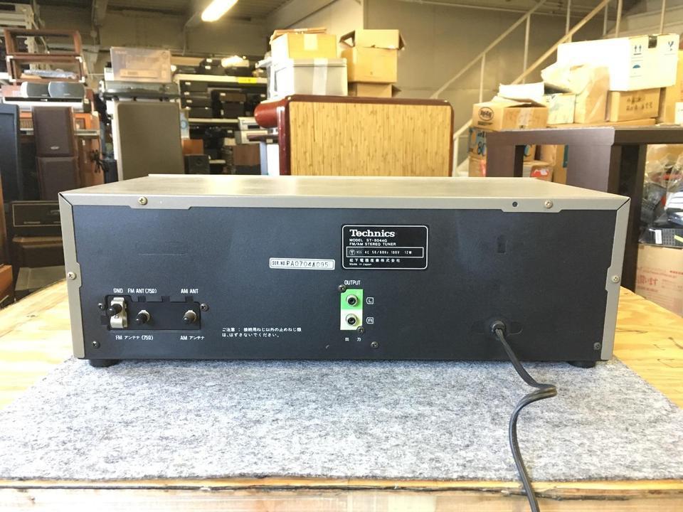 昭和レトロ Technics ST-8044GチューナーとM13 カセットデッキ 昭和レトロ Technics ST-8044GチューナーとM13 カセットデッキ
