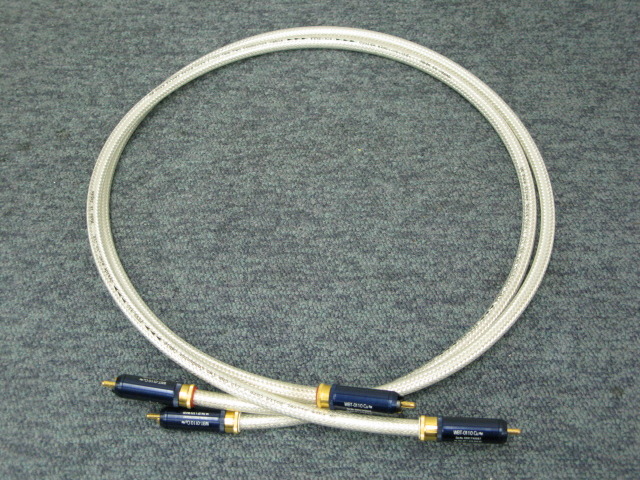 オヤイデRCAケーブルFTVS-910 約73cm2本 4582387100017.jpg