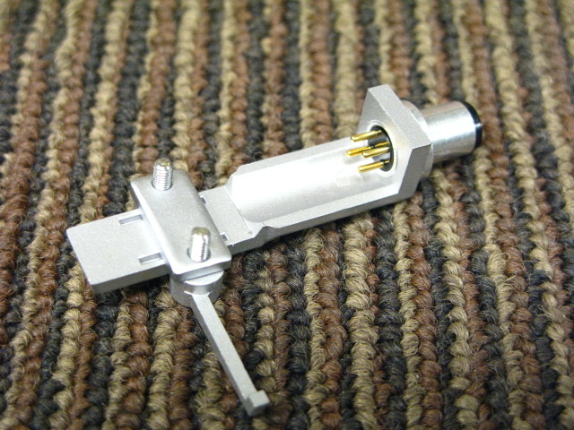 ［売切り］SONY SH-156 フルオートプレイヤー、リニアトーンアーム向けヘッドシェル～なかなかの美品～ Yahoo!オークション -「リニアトラッキングプレーヤー」(ソニー) (本体