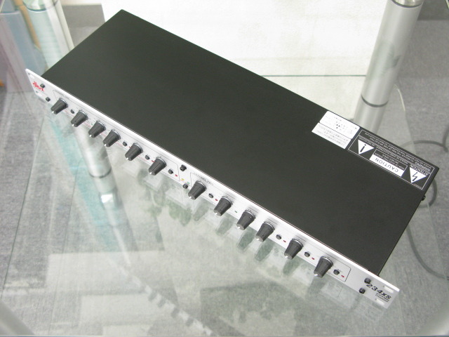 〔完品新同品〕dbx２３４XL／２〜４ウェイ／日本語取説付／XSの上位機／保証書 完品新同品〕dbx234XL／2〜4ウェイ／日本語取説付／