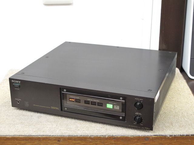 DAS-702ES ソニー 🎶 Sony DAS-702ES DAC: Unleash the Full Potential of Your