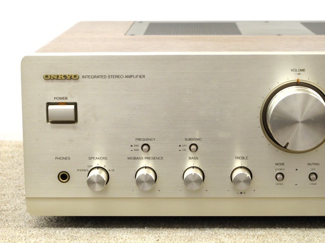 アンプ ONKYO Integra A-927 ONKYO Integra A-927の仕様 オンキヨー/オンキョー