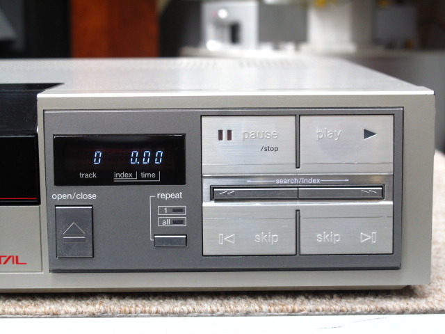 Technics CDプレーヤー SL-P7 SL-P7 Technics - 中古オーディオ 高価買取・販売 ハイファイ堂