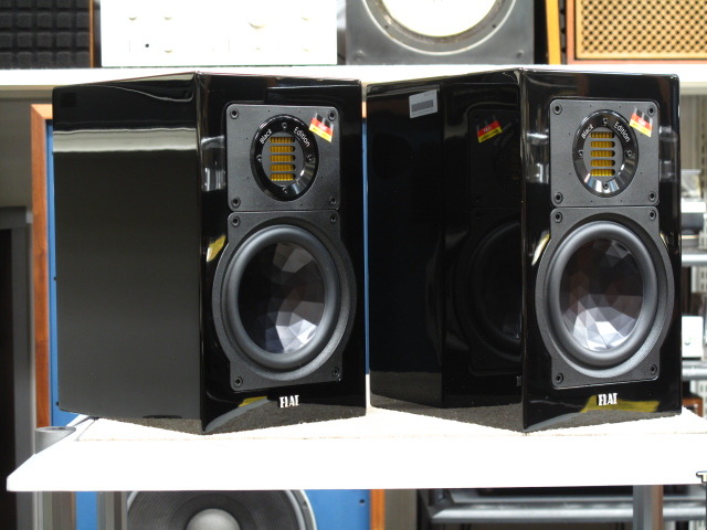 ELAC エラック BS243 BE (Black Edition) ペア ELAC BS243 Limited